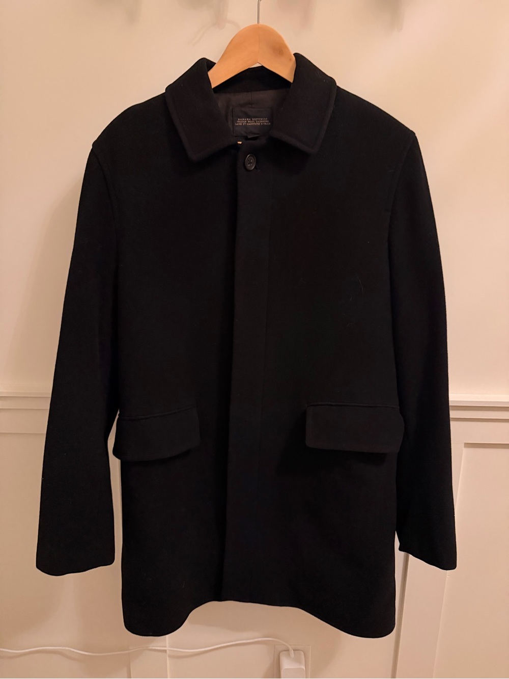 Banana Republic Men's Black Wool / Cashmere Overcoat